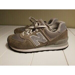New Balance 574 Sneakers Shoes Size 6.5 Womens WL574EG Gray Running Exercise